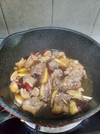 鸭肉焖腐竹的做法步骤：9