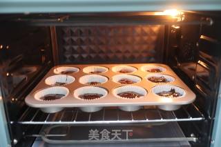 巧克力玛芬蛋糕的做法步骤：8