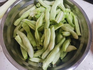 猪骨炖豆角的做法步骤：3