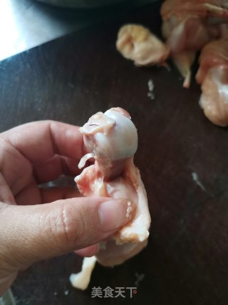 棒棒槌炸鸡腿的做法步骤：4