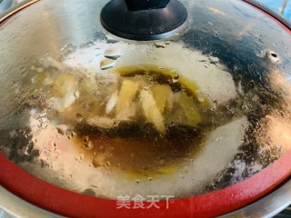 火麻仁清蒸石斑鱼的做法步骤：2