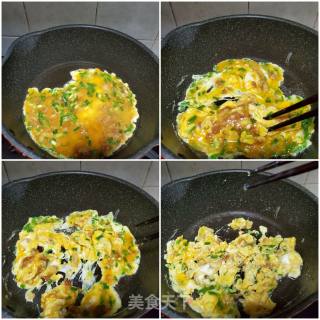 肉末香葱炒土鸡蛋的做法步骤：3