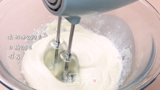 芒果毛巾卷丨夏天的专属味道，好吃还不腻！！的做法步骤：4