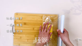 芒果毛巾卷丨夏天的专属味道，好吃还不腻！！的做法步骤：6