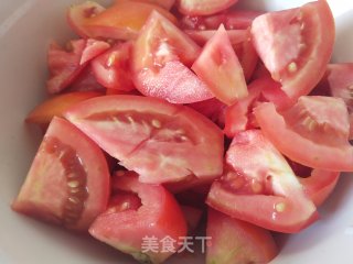 牛腩西红柿汤的做法步骤：2