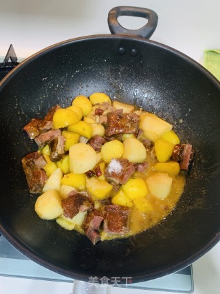 腊排骨炖土豆山药的做法步骤：10