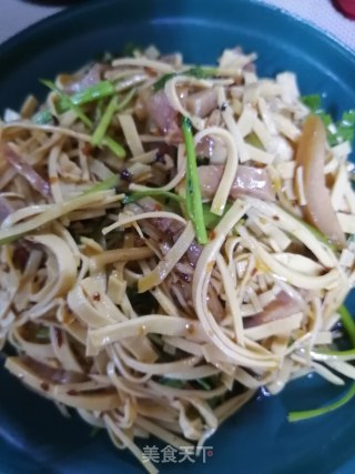 猪头肉拌豆皮的做法步骤：8