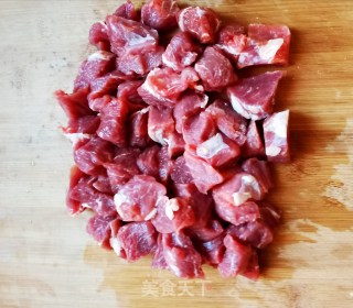 红烧牛肉的做法步骤：2
