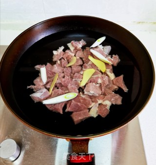 红烧牛肉的做法步骤：6