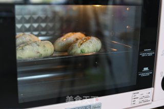 毛豆培根软面包的做法步骤：16