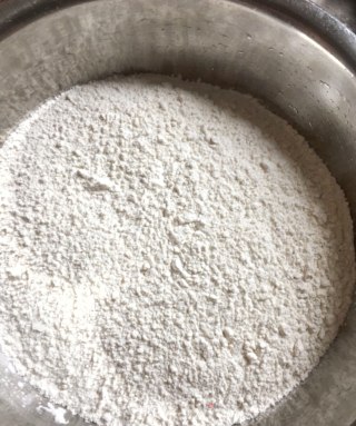 香酥千层饼的做法步骤：1