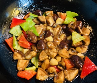 火麻仁蒜烧香菇的做法步骤：7