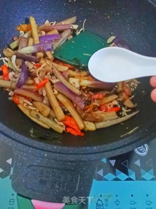 不变色~巨好吃鱼香茄子的做法步骤：12