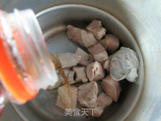 【高压锅版】土豆炖肉的做法步骤：3