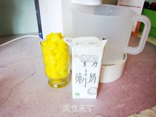 西瓜奶昔的做法步骤：2