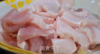 笋干五花肉的做法步骤：1