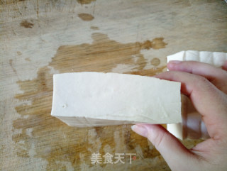空气炸锅烤豆腐的做法步骤：1