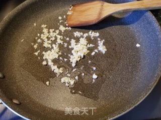 叉烧豆角炒河粉的做法步骤：5