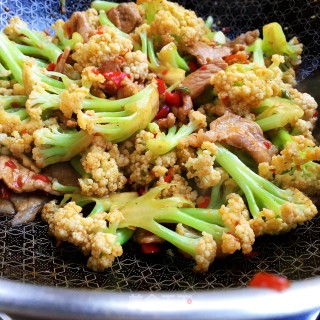 五花肉炒菜花的做法步骤：10