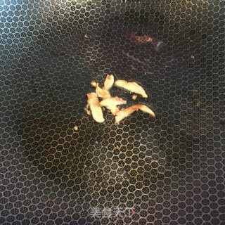 五花肉炒洋葱土豆片的做法步骤：5