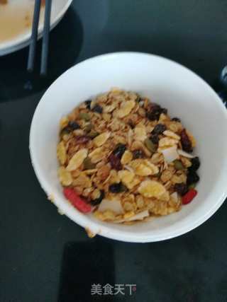 美味的牛奶蓝莓麦片的做法步骤：2
