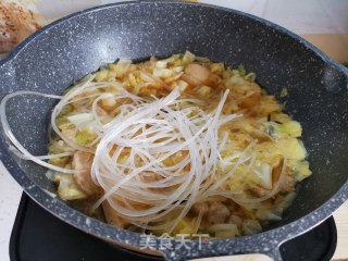 五花肉炖粉条的做法步骤：8