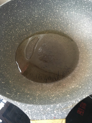 元蘑粉丝炖鸽子的做法步骤：13