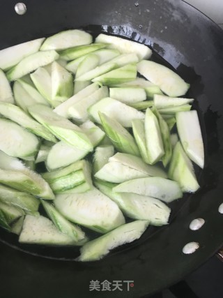 丝瓜粉丝蛋汤的做法步骤：7