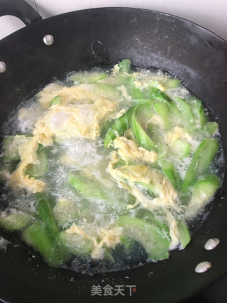 丝瓜粉丝蛋汤的做法步骤：12
