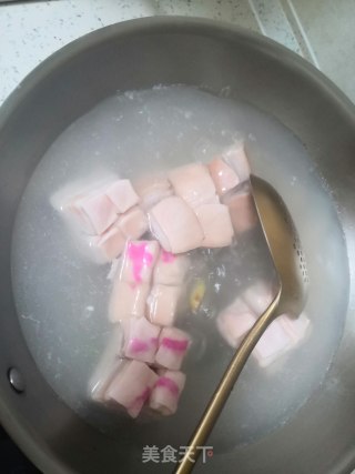 腐乳五花肉的做法步骤：2