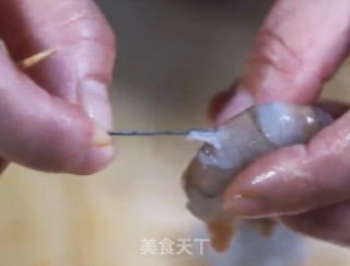 长寿面的做法步骤：1