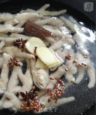 香糟凤爪的做法步骤：6