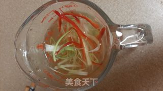 清蒸红石斑的做法步骤：4
