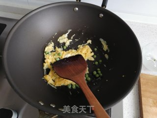 三鲜炒饭的做法步骤：4
