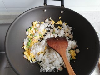 三鲜炒饭的做法步骤：6