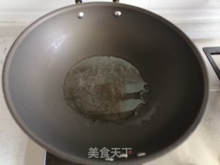 红椒炒豇豆的做法步骤：2