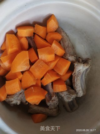玉米排骨汤的做法步骤：8