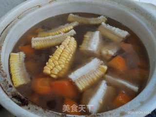 玉米排骨汤的做法步骤：10