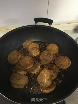 香菇烧素鸡的做法步骤：6