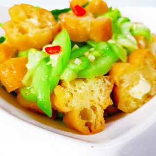 丝瓜炒油条的做法步骤：9