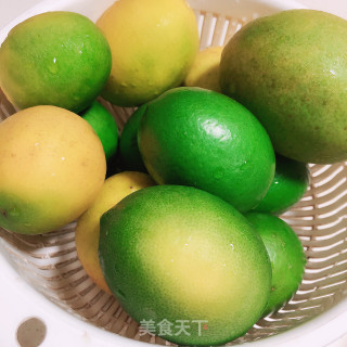 蜂蜜柠檬水的做法步骤：1