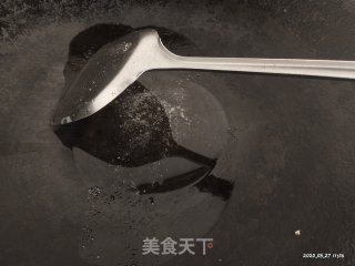 煎蛋拌面的做法步骤：2