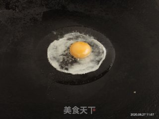 煎蛋拌面的做法步骤：3