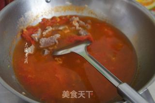 牛腩柿子汤的做法步骤：6