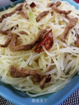 土豆丝炒肉的做法步骤：8