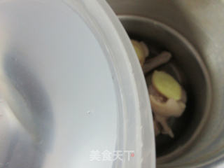 笋干鸭子汤的做法步骤：11