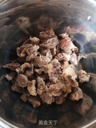 支竹牛腩煲的做法步骤：2