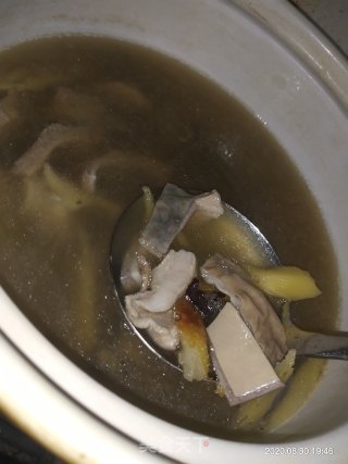 胡椒红枣猪肚汤的做法步骤：21