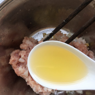 苦瓜酿肉的做法步骤：7