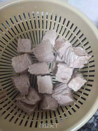 肉松的做法步骤：2